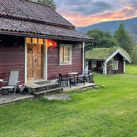 Dom wakacyjny 3 Bedroom Beautiful In Vik I Sogn Stadheim