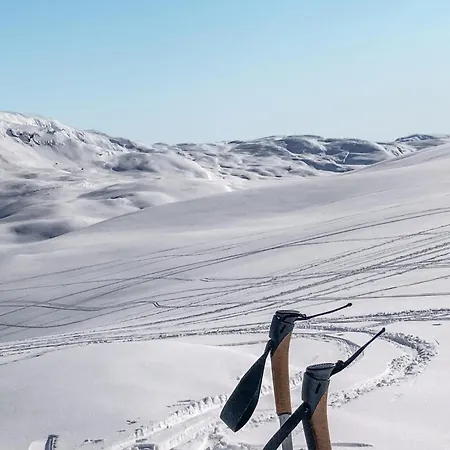 3 Bedroom Beautiful In Vik I Sogn *