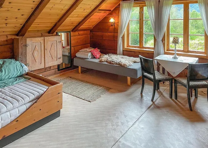 3 Bedroom Beautiful In Vik I Sogn *